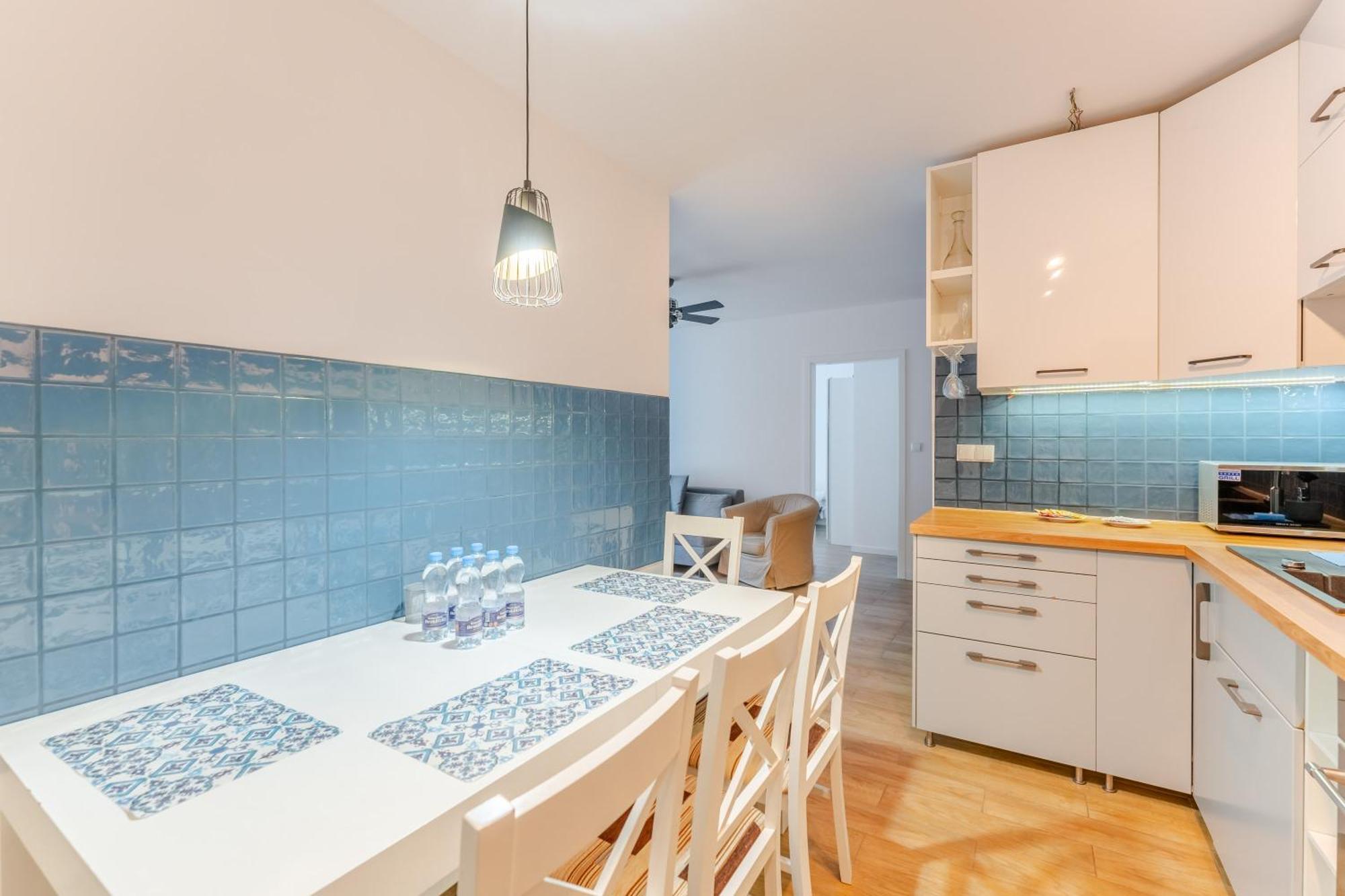 Artyleryjska For 8 People Apartment